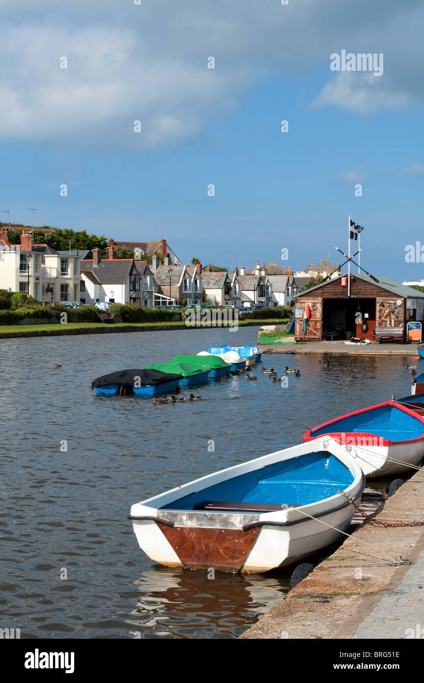 Barche a noleggio sul canal a Bude, Cornwall, Regno Unito Foto Stock