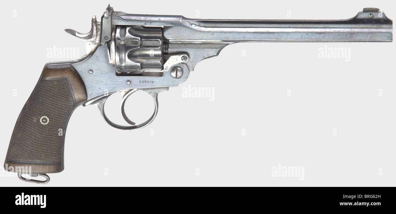 Un modello Webley W.S.target di calibro .22 l.r.,(W.S.= Webley Service), n.127223.Matching Numbers.Bright Bore,bedded Barrel,length 7.5'.6-shot.Adjustable Sight.Stepped,fluted drum.Ribbed target trigger.on Barrel RIB marcato 'P.WEBLEY & SON & SON & BIRMINGHAM.', sinistra sul corpo cilindrico '.22', sul fondo nero.Browel bloss.Brand.Brand.Whole bloss.Whole with 'Black bloss.Thing.Thing with the bloss.Whole.Whole.Whole Grip panels.Lanyard loop.almost new condition.very rare.This revolver is Illustrated and, Additional-Rights-clearences-not available Foto Stock