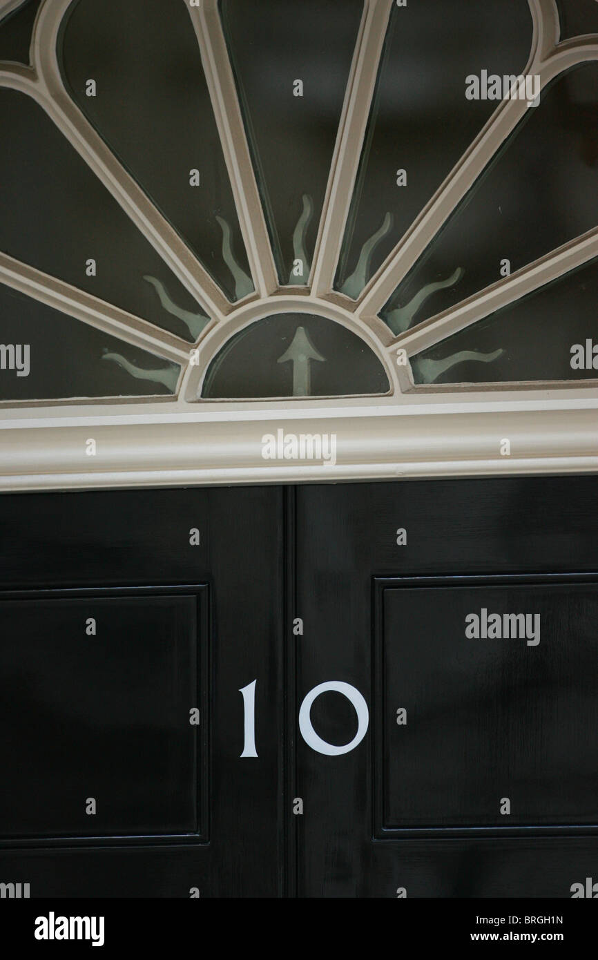 Il numero 10 di Downing Street. Foto di James Boardman Foto Stock