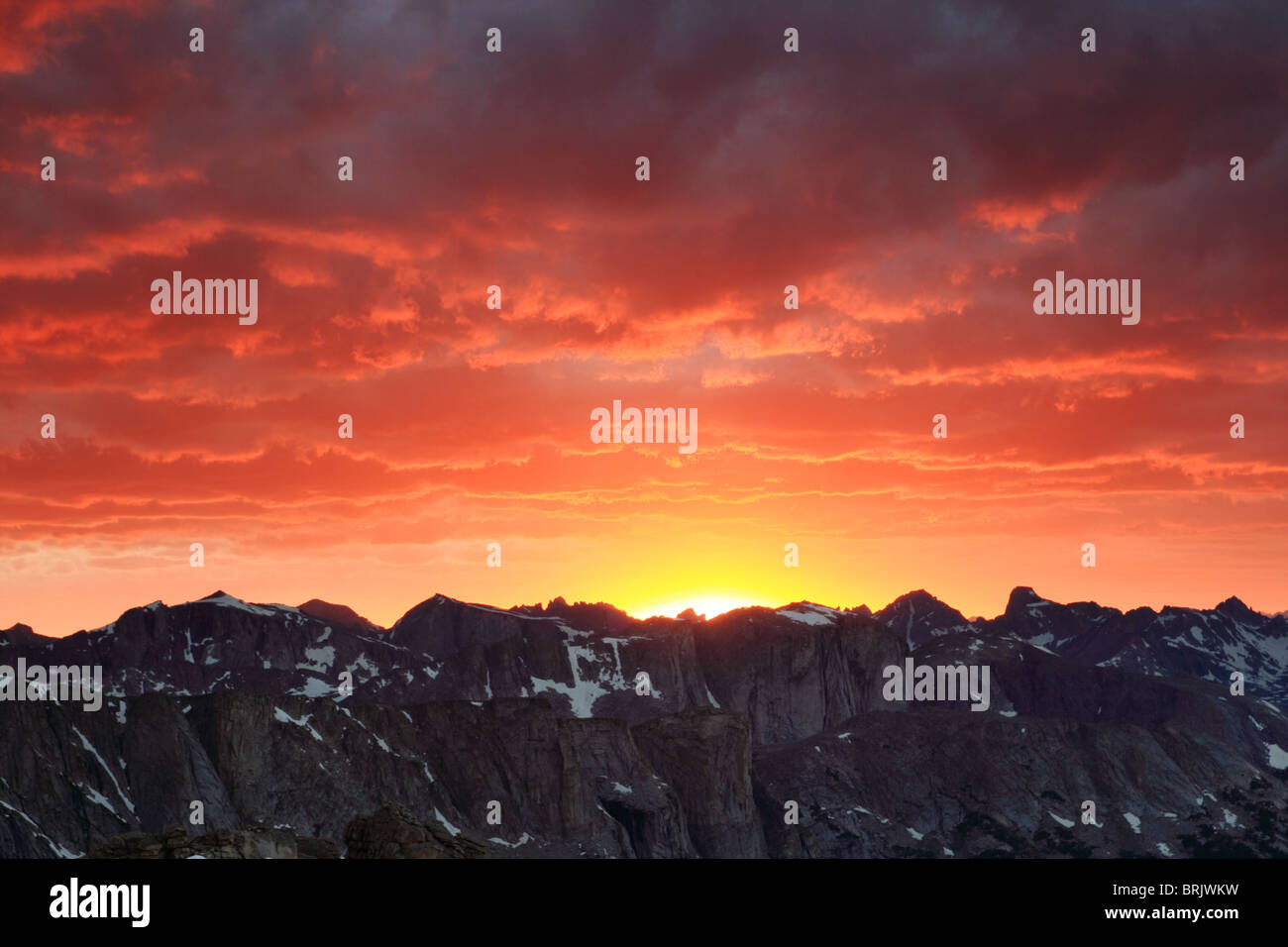 Tramonti sulle montagne in Wind River range del Wyoming Foto Stock