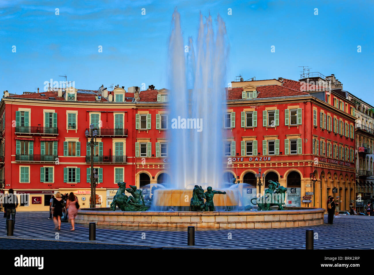 Fontana a piazza Massena a Nizza, Francia Foto Stock