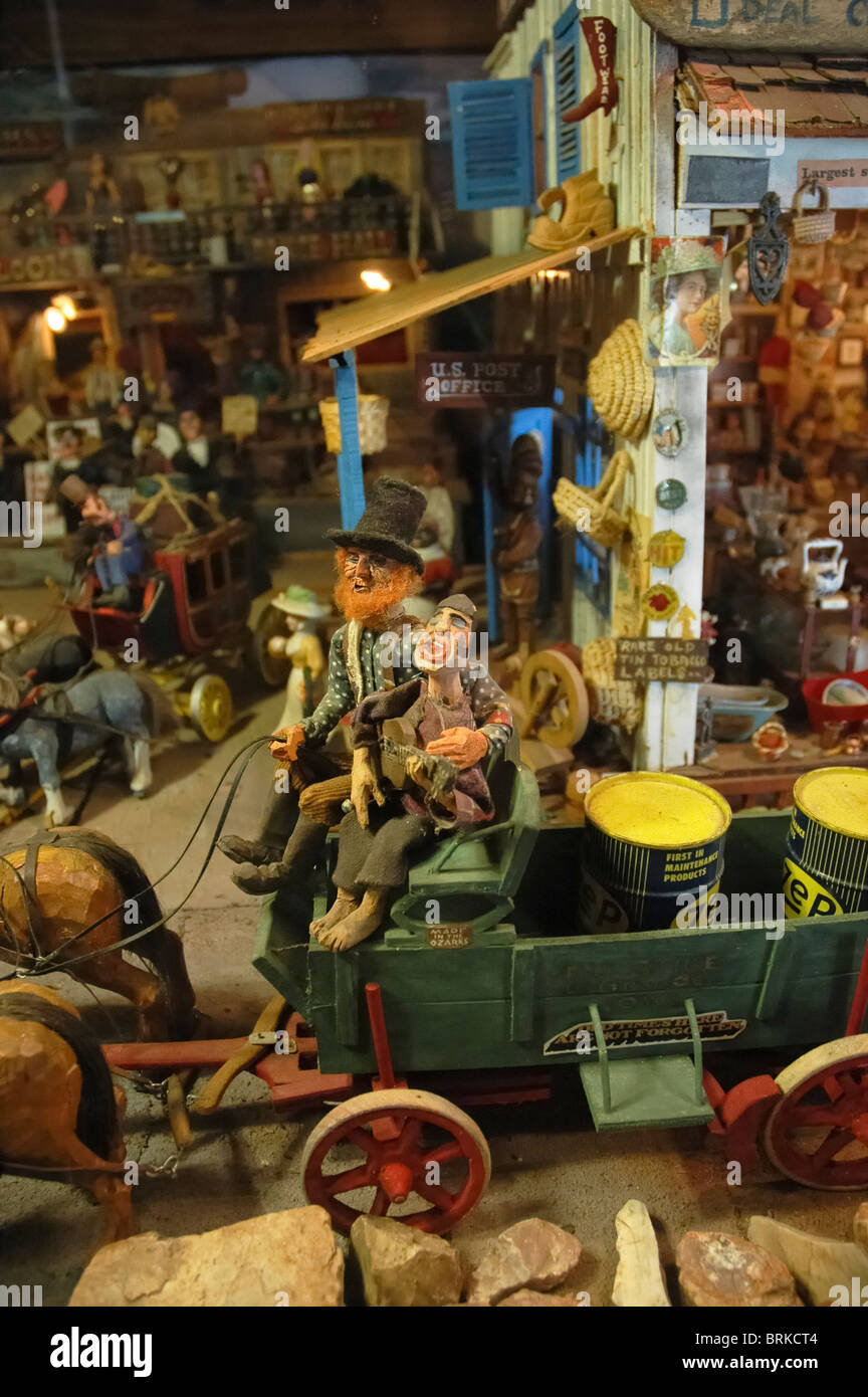Museo Tinkertown lungo il sentiero turchese National Scenic Byway, Sandia Park, New Mexico Foto Stock