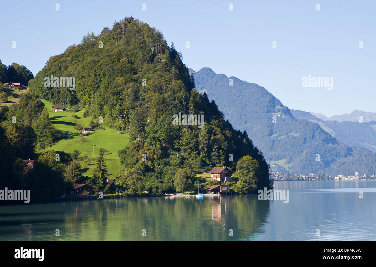 Il litorale di Brien vedere la Svizzera nella luce del sole. Foto Stock