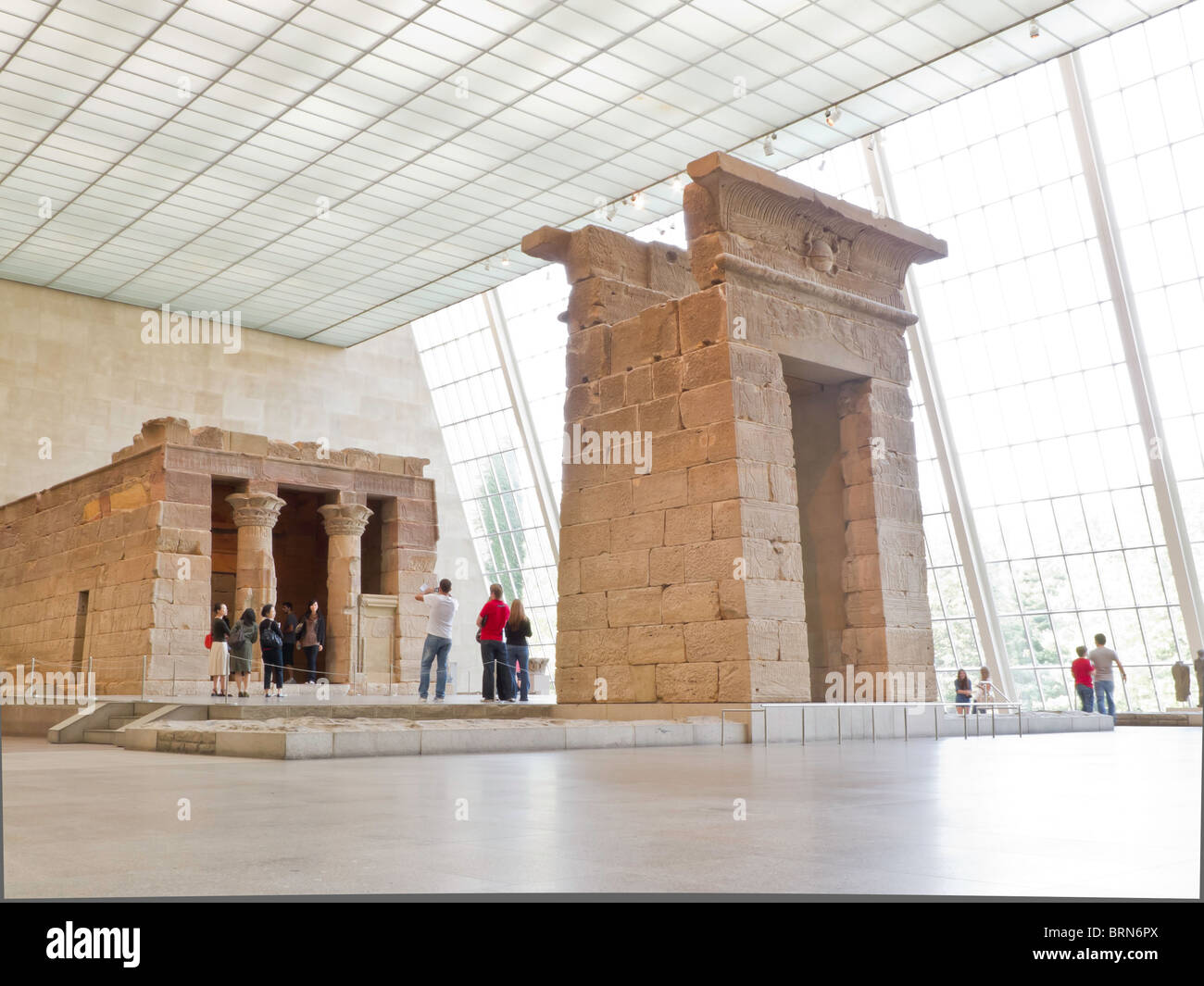 Il Metropolitan Museum of Art, il tempio di Dendur, NYC Foto Stock