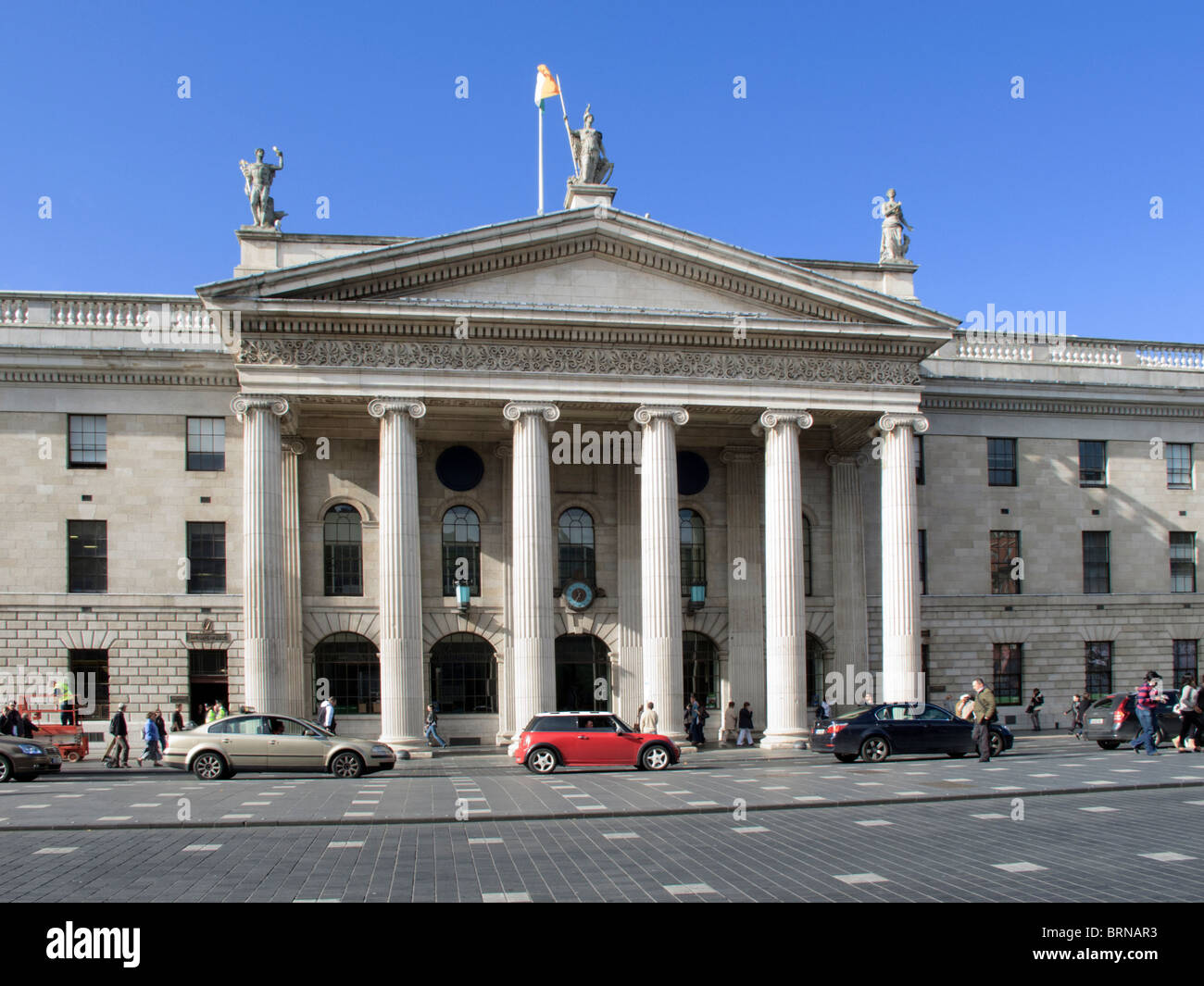 I GPO (Ufficio Generale delle Poste) edificio, O'Connell Street, Dublin, Irlanda Foto Stock