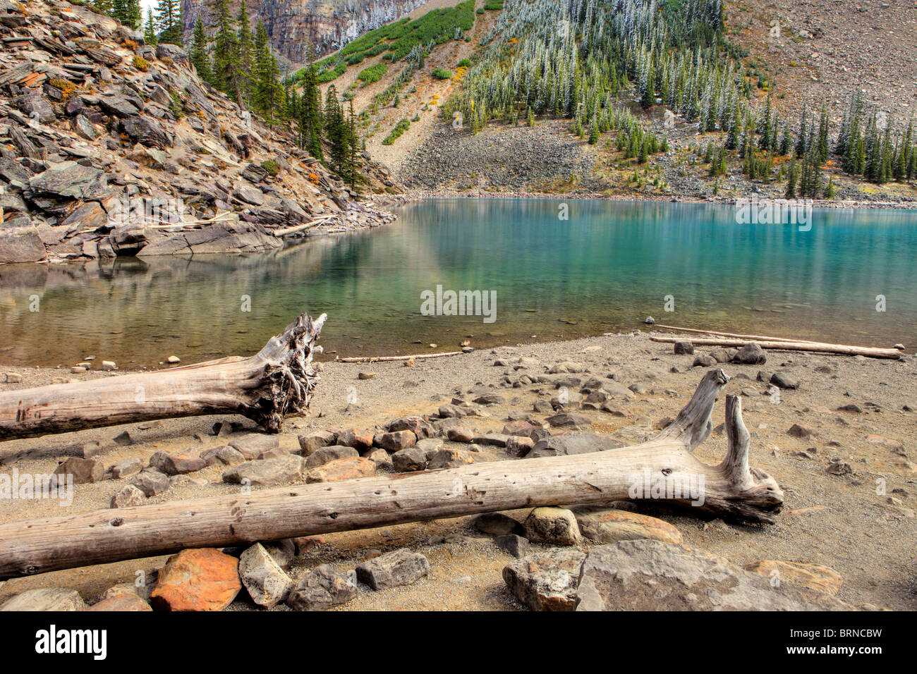 Il Moraine Lake, Valle di dieci picchi, il Parco Nazionale di Banff, Alta, Canada Foto Stock