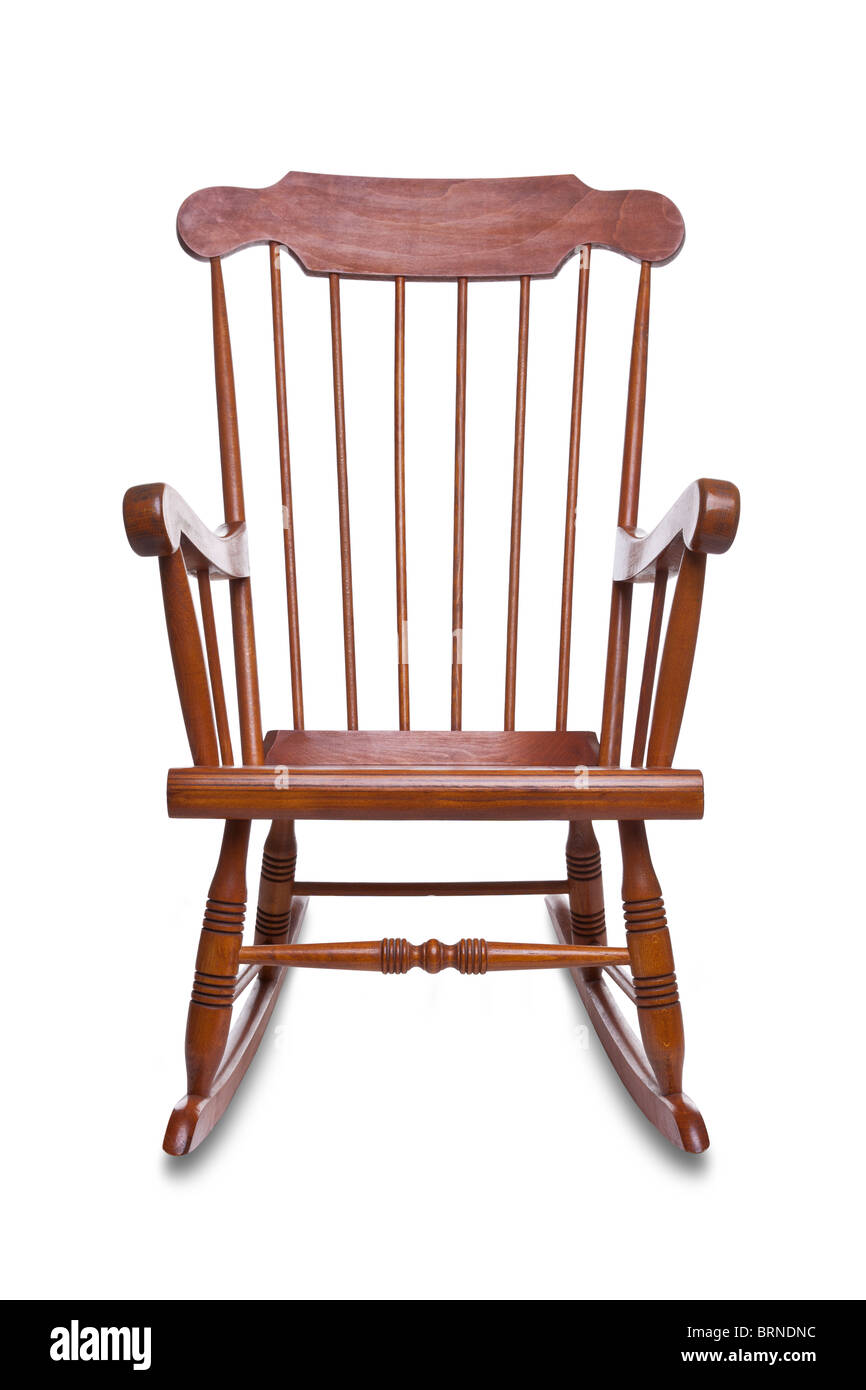 In legno sedia a dondolo isolato su uno sfondo bianco con una leggera ombra Foto Stock