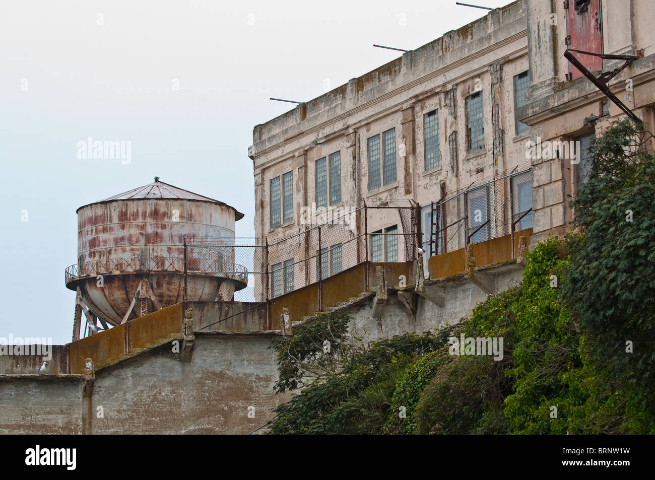 Esterno, blocco di cella, Isola di Alcatraz a San Francisco, California, Stati Uniti d'America Foto Stock