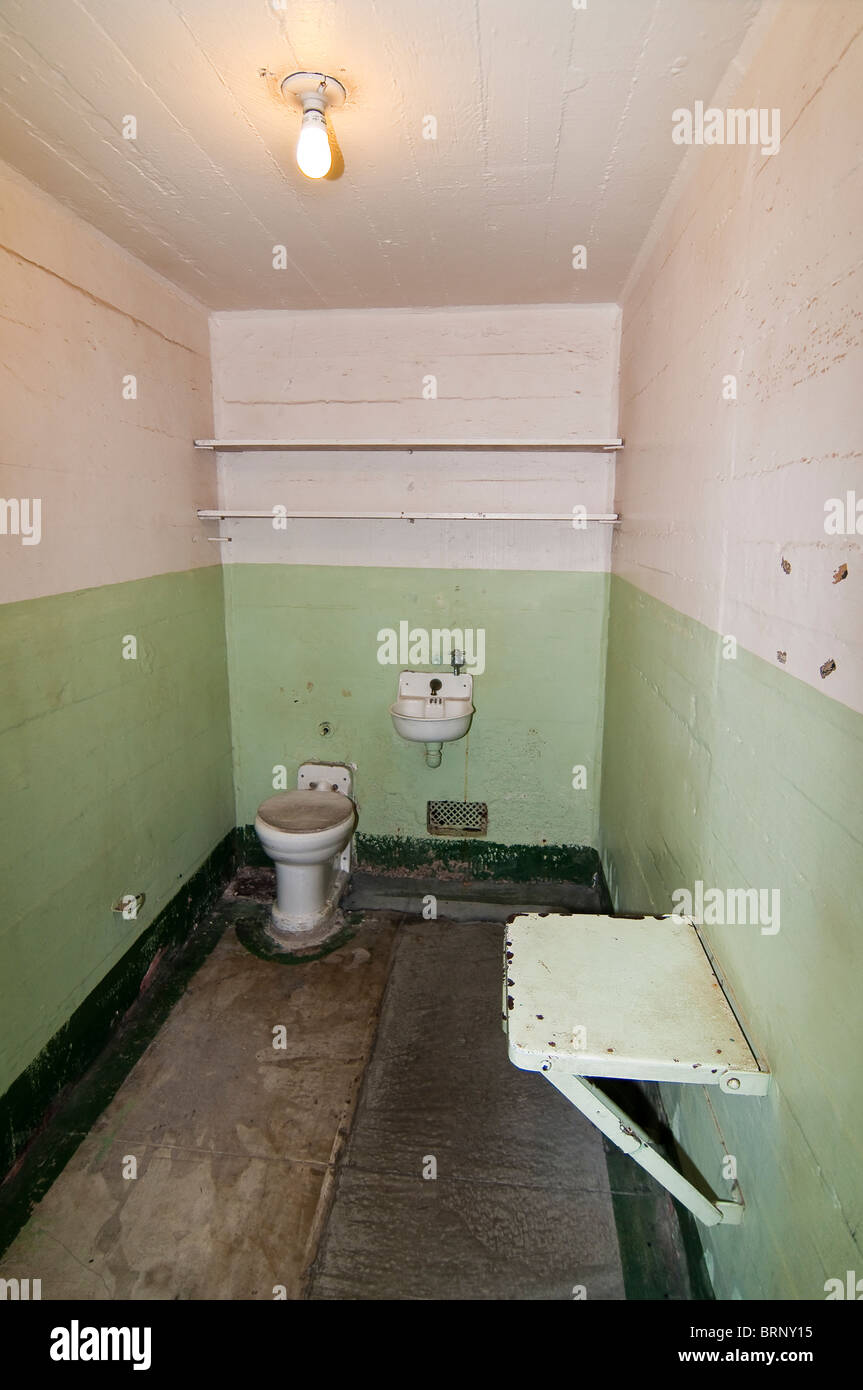 Cella di prigione, Isola di Alcatraz a San Francisco, California, Stati Uniti d'America Foto Stock