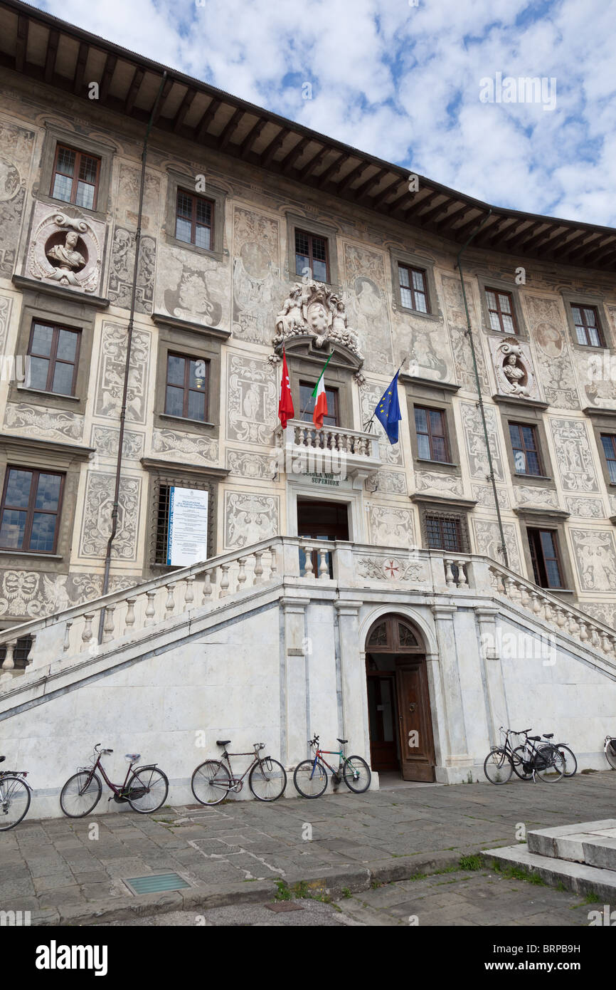 Il Palazzo della Carovana edificio della Scuola Normale Superiore di Pisa in Piazza dei Cavalieri, Pisa, Italia Foto Stock