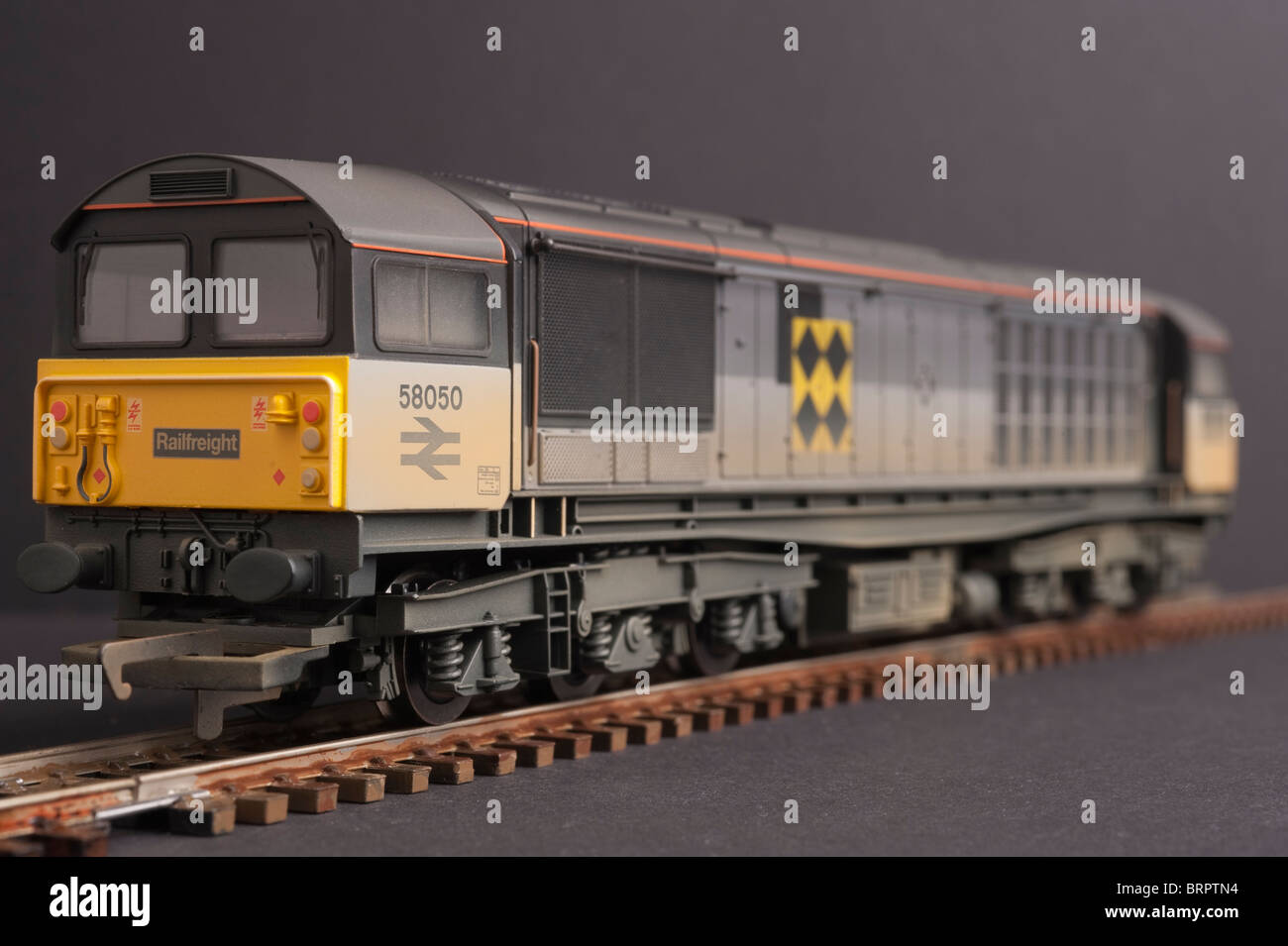 Classe 58 Co Co locomotiva diesel, BR merci su rotaie settore logo livrea Foto Stock