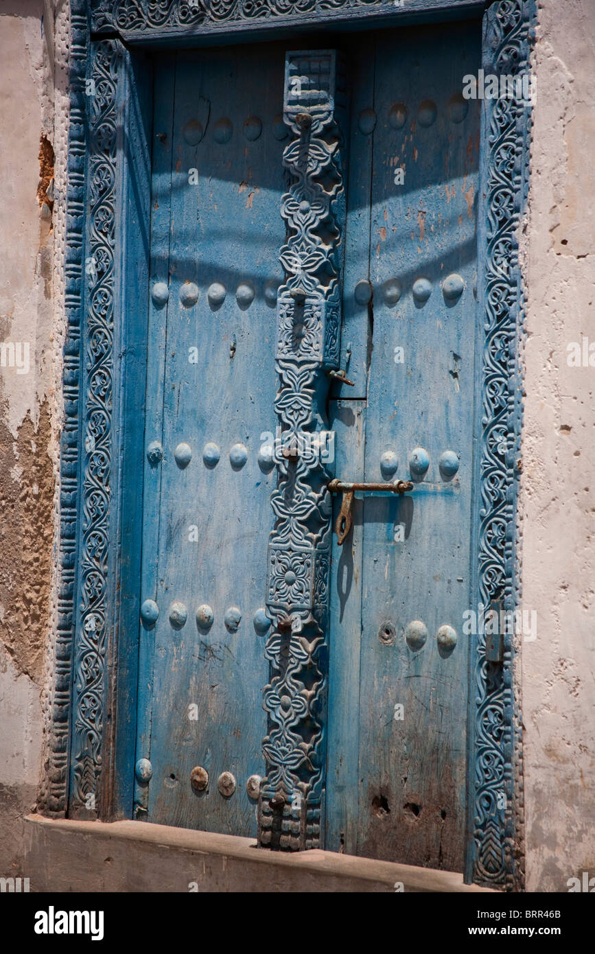 Stonetown ornati porta in legno Foto Stock