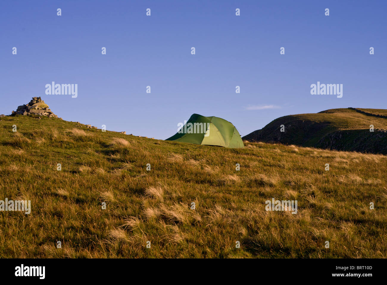 Campeggio selvaggio nel Lake District inglese, REGNO UNITO Foto Stock
