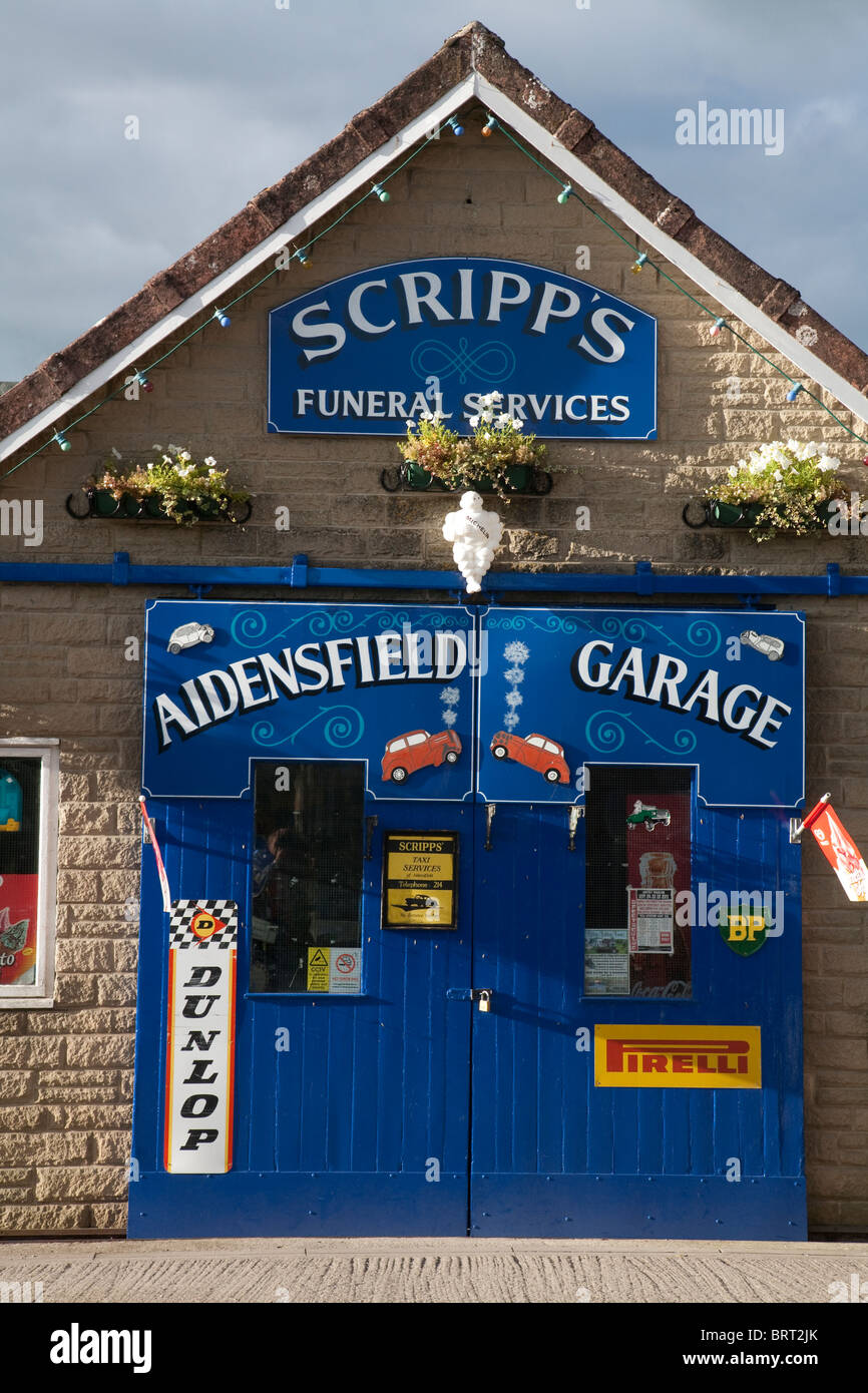 Garage Aidensfield funerale registi Grosmont Heartbeat Village North York Moors Whitby. Foto: Jeff Gilbert Foto Stock