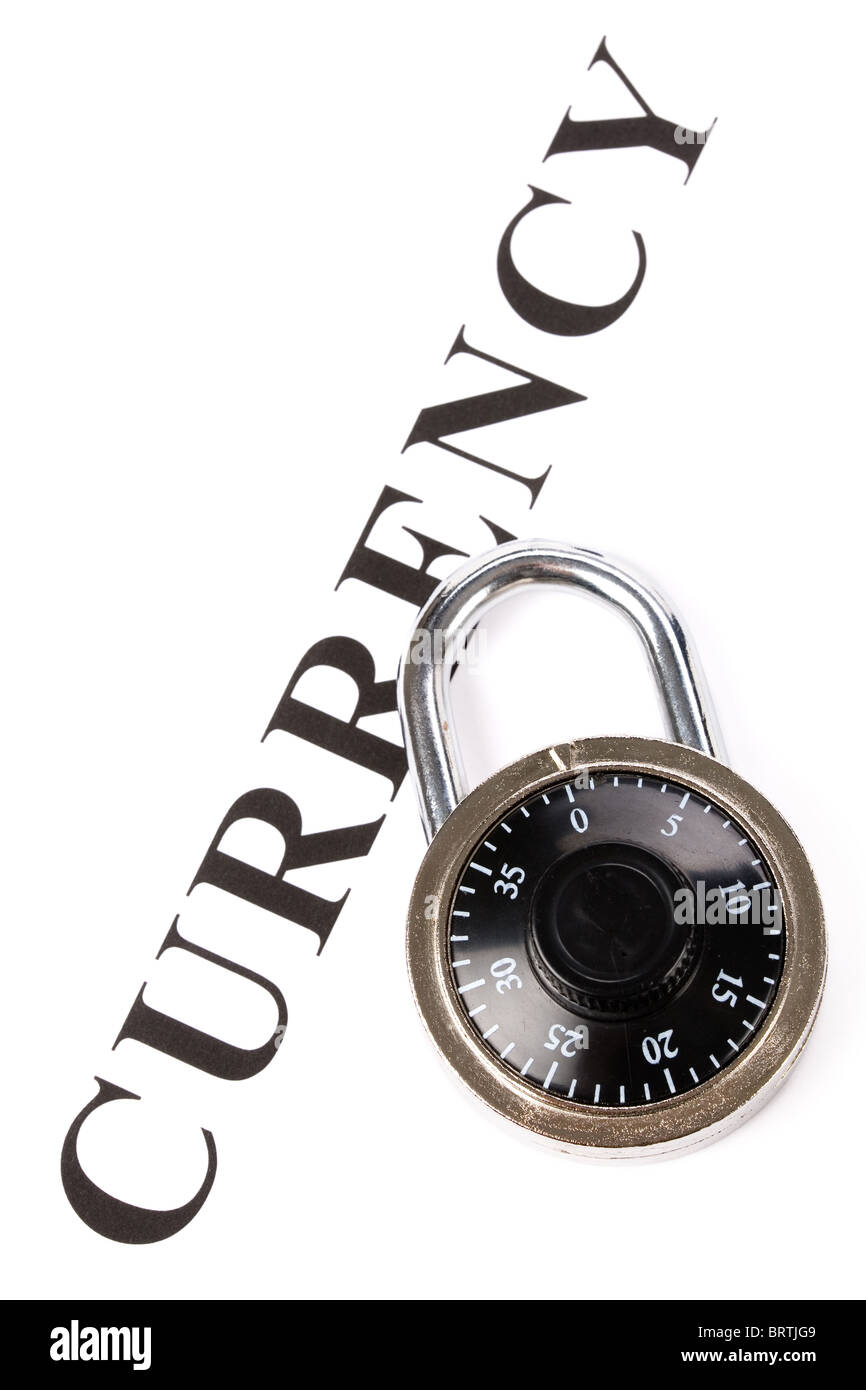 Valuta il titolo e la serratura e concetto di protezione finanziaria Foto Stock