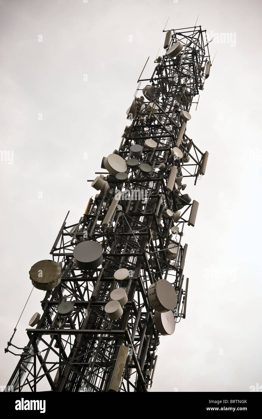 Montante di radio trasmettitore di una stazione relay Foto Stock