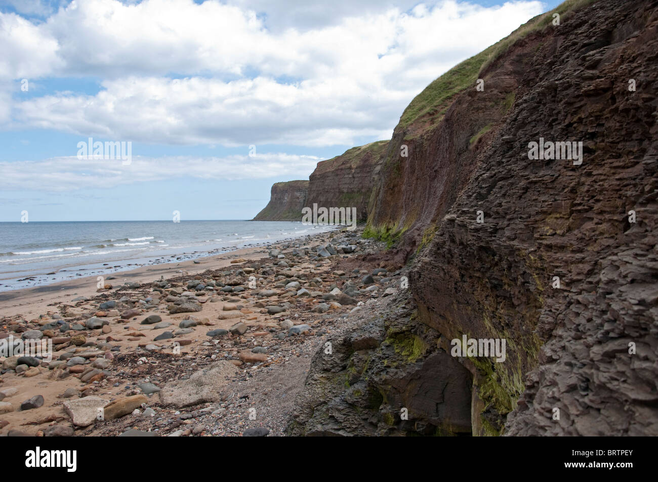 Scogliere da Saltburn dal Mare del nord-est costa inglese Foto Stock
