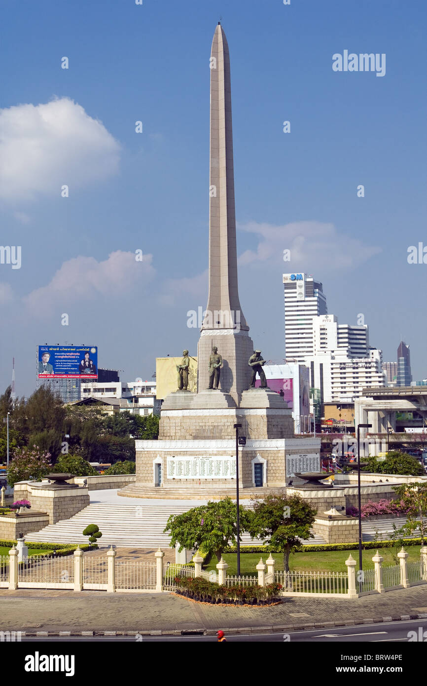 Il monumento della vittoria nel centro di Bangkok, Thailandia Foto Stock