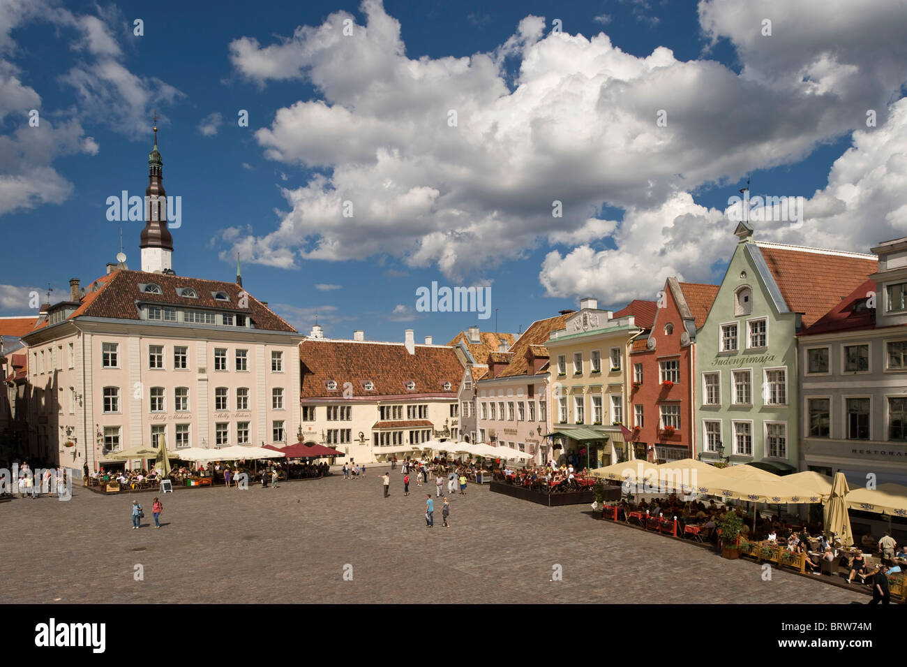 Piazza Municipio, Raekoja plats, Tallinn, Estonia, Stati Baltici Foto Stock