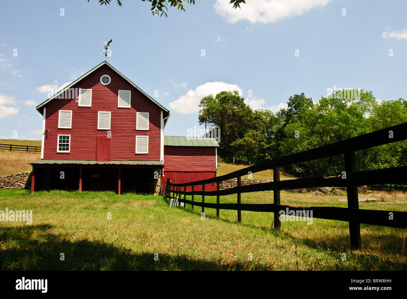 Granaio rosso, Round Hill, Loudoun County, Virginia Foto Stock
