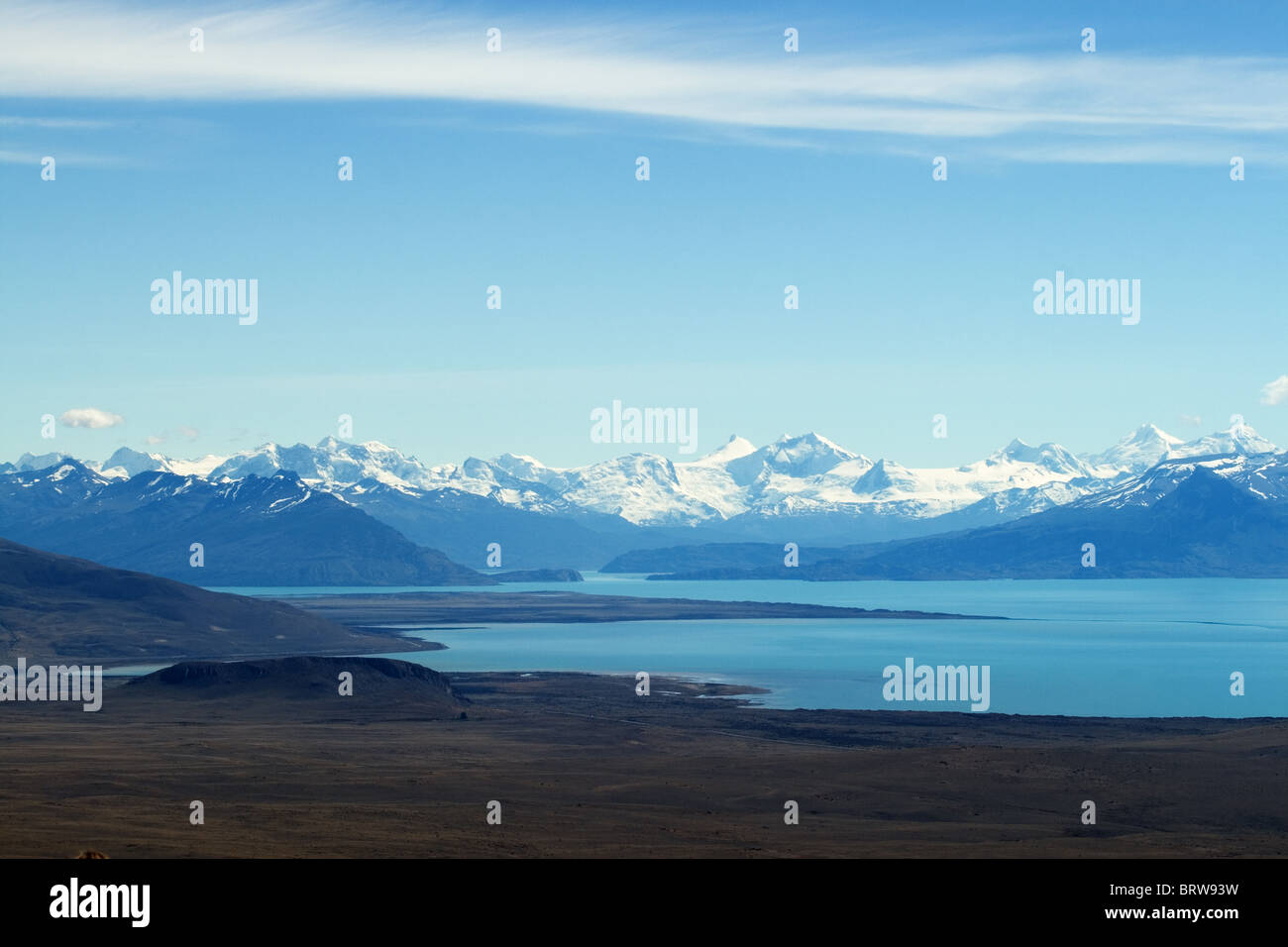 Montagne delle Ande argentine e vista lago in Calafate Foto Stock