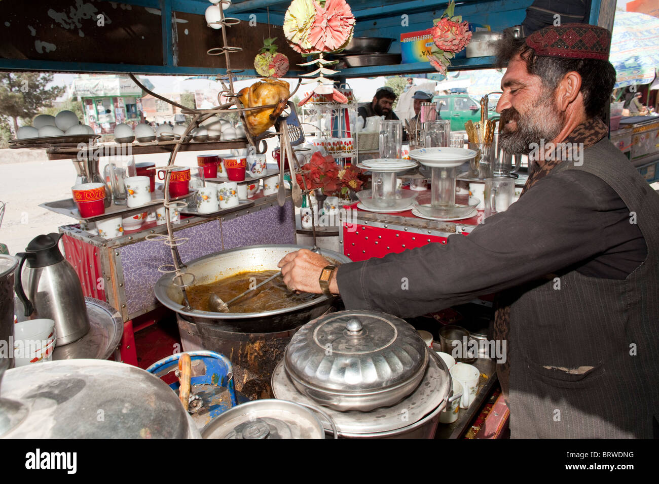 Ristorante in oggi tarin kowt, Afghanistan Foto Stock