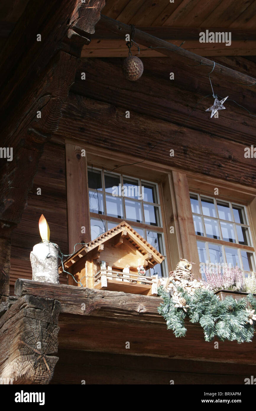 Decorazioni chalet svizzere immagini e fotografie stock ad alta risoluzione  - Alamy