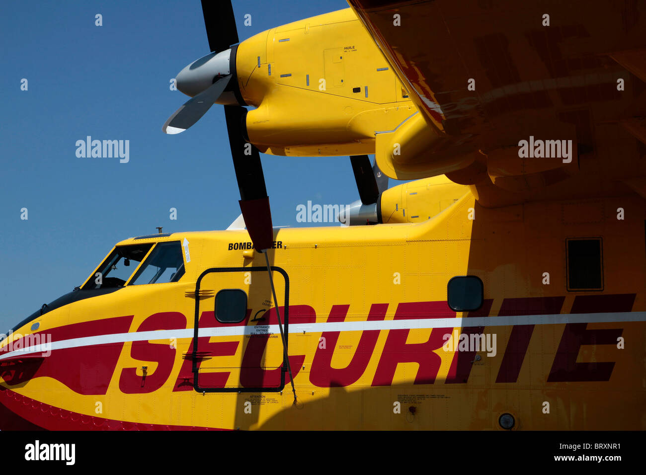 CANADAIR a servizi d'emergenza" di lotta antincendio TANKER BASE PIANA, MARIGNANE (13), Francia Foto Stock