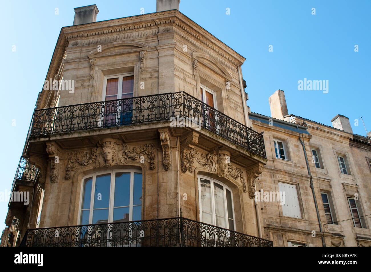 Il XVIII secolo la casa nel quartier St-Pierre, Bordeaux, Francia Foto Stock