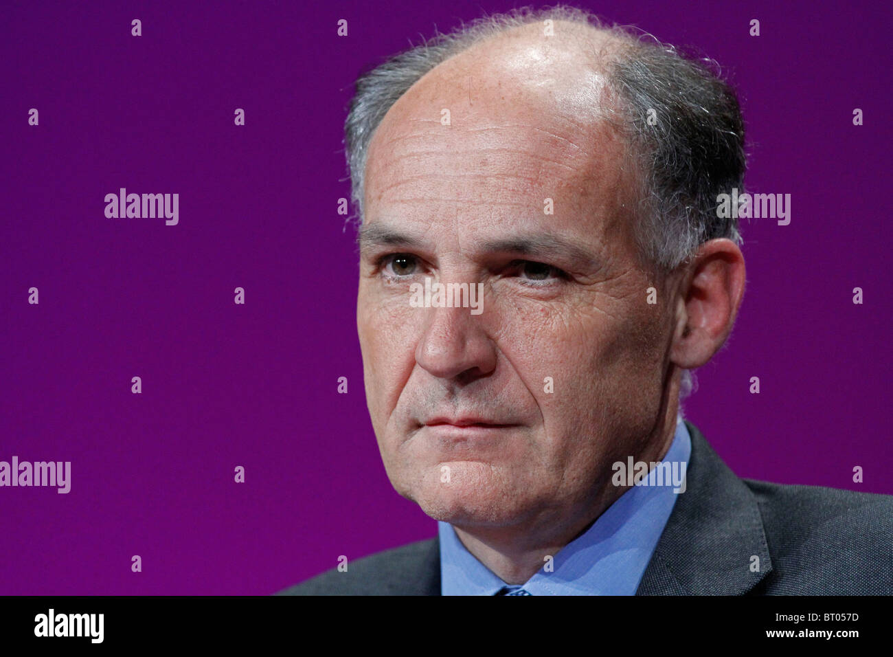 PIERRE ANDRÉ DE CHALENDAR, Chief Executive Officer di SAINT GOBAIN Corporation, 2010 RIUNIONE GENERALE, Parigi, 3 giugno 2010 Foto Stock