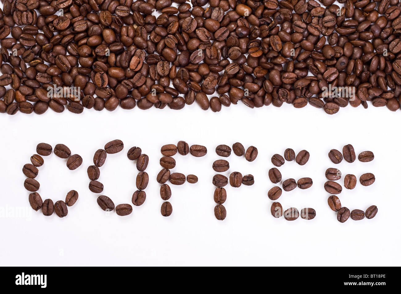 I chicchi di caffè facendo una parola ''caffè'' Foto Stock