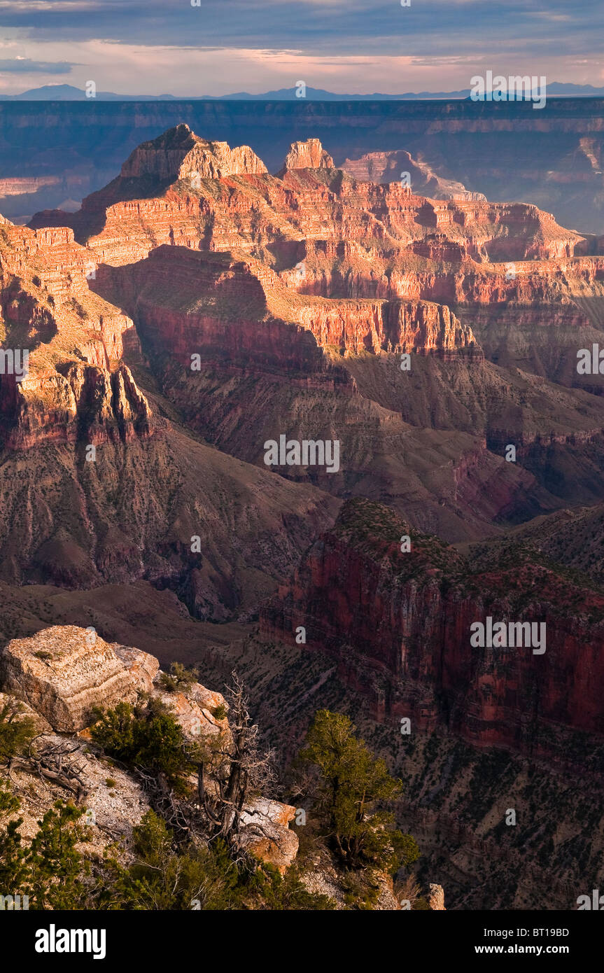 Tramonto a Bright Angel Point, Grand Canyon North Rim, Arizona, Stati Uniti d'America Foto Stock