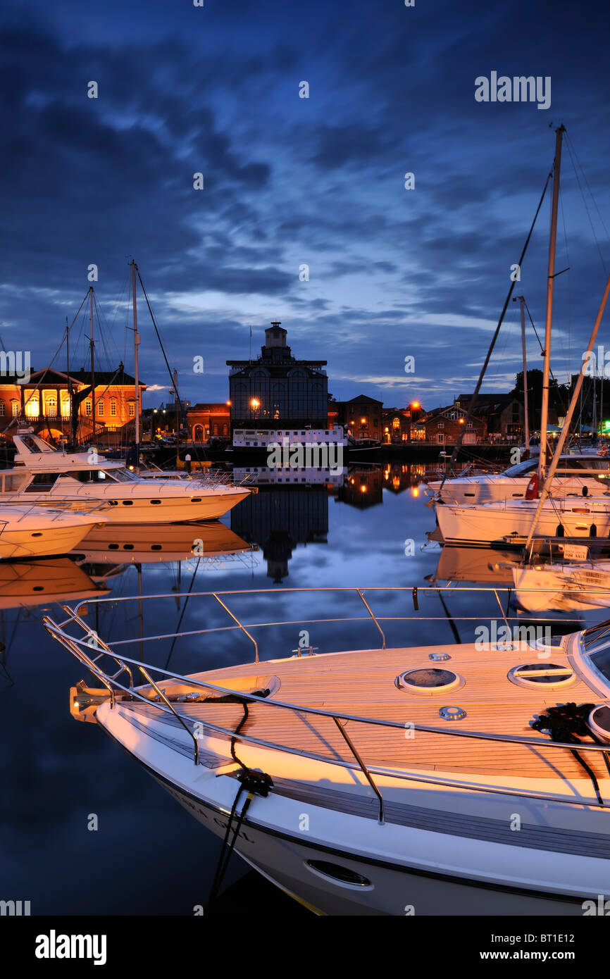 Ipswich Marina al crepuscolo Foto Stock
