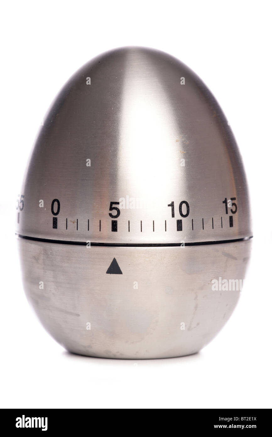 Argento timer uovo isolato di esclusione di studio Foto Stock