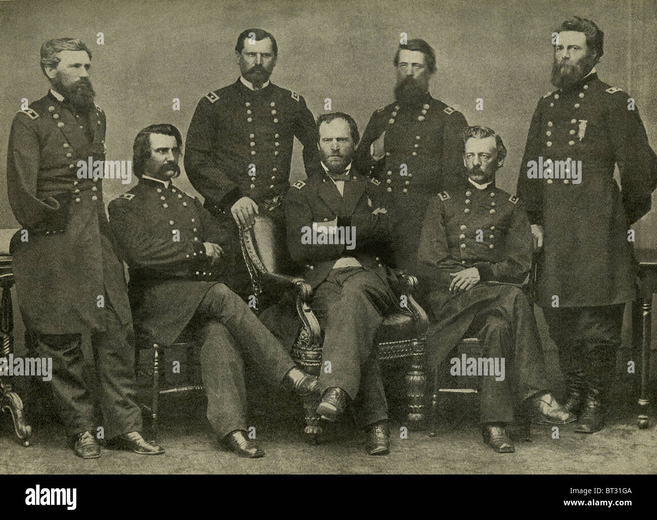 Questa fotografia di unione Generale Sherman Tecumseh e suoi generali è stato preso da Matthew Brady nel 1865. Foto Stock