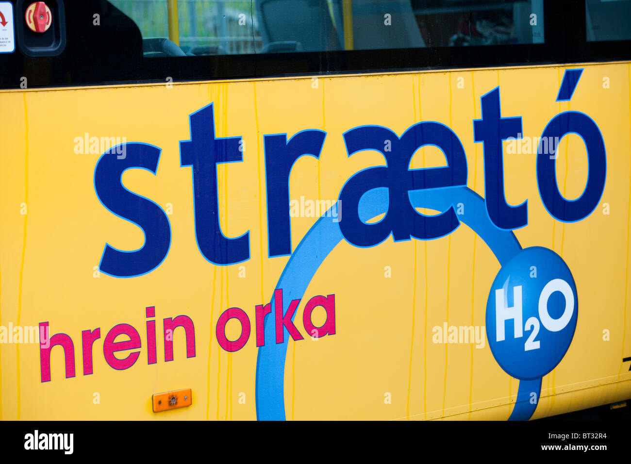 Un bus di idrogeno in Reykavik, Islanda. Il bus era parte di un progetto per aiutare l'Islanda si allontanano dal petrolio importato Foto Stock