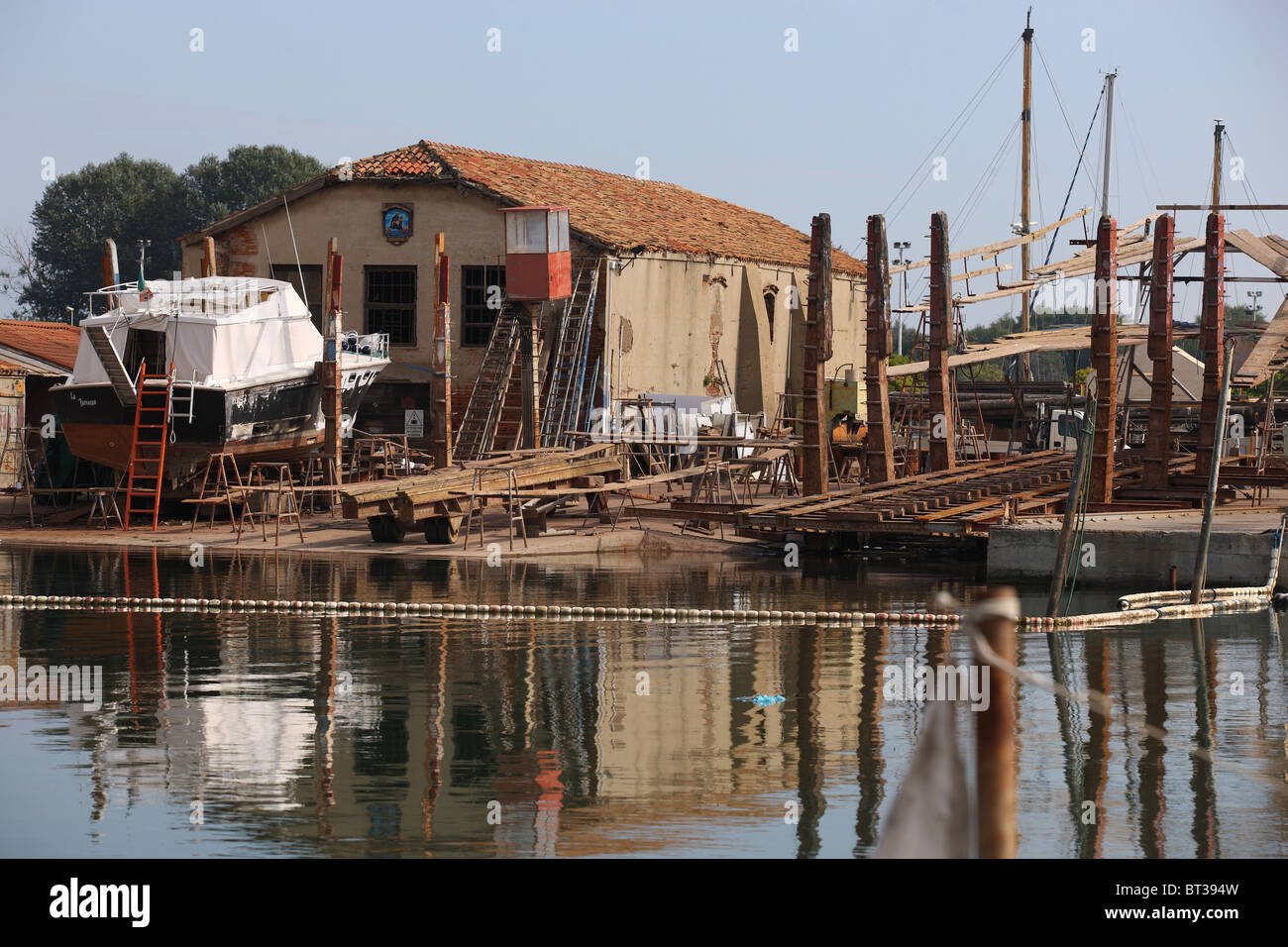Chioggia, Canal San Domenico, cantieri navali, laguna, Venezia, Italia Foto Stock