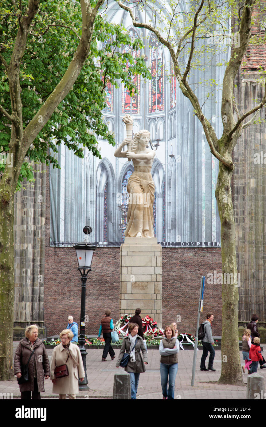 Statua di "libertà" Cattedrale di Utrecht Domtoren Tower Foto Stock