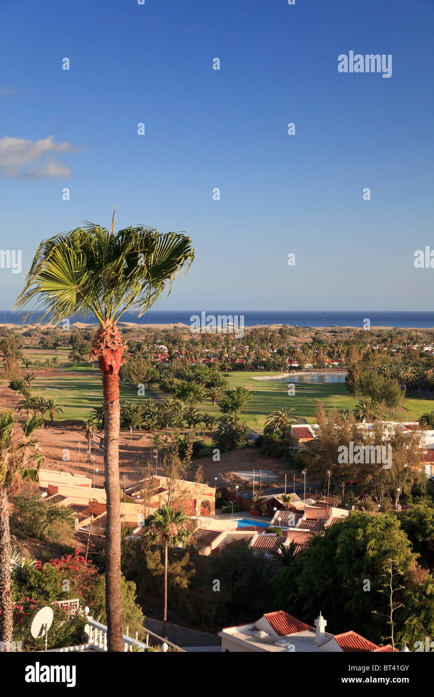 Isole Canarie, Gran Canaria, vista di Playa del Ingles e Maspalomas Resorts Foto Stock