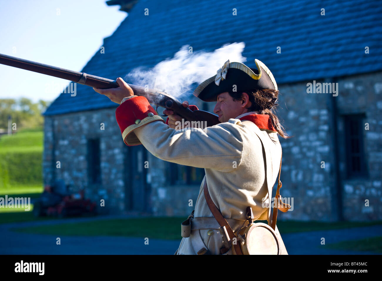 Old Ford Niagara Youngstown NY USA soldato moschetto di sparo Foto Stock