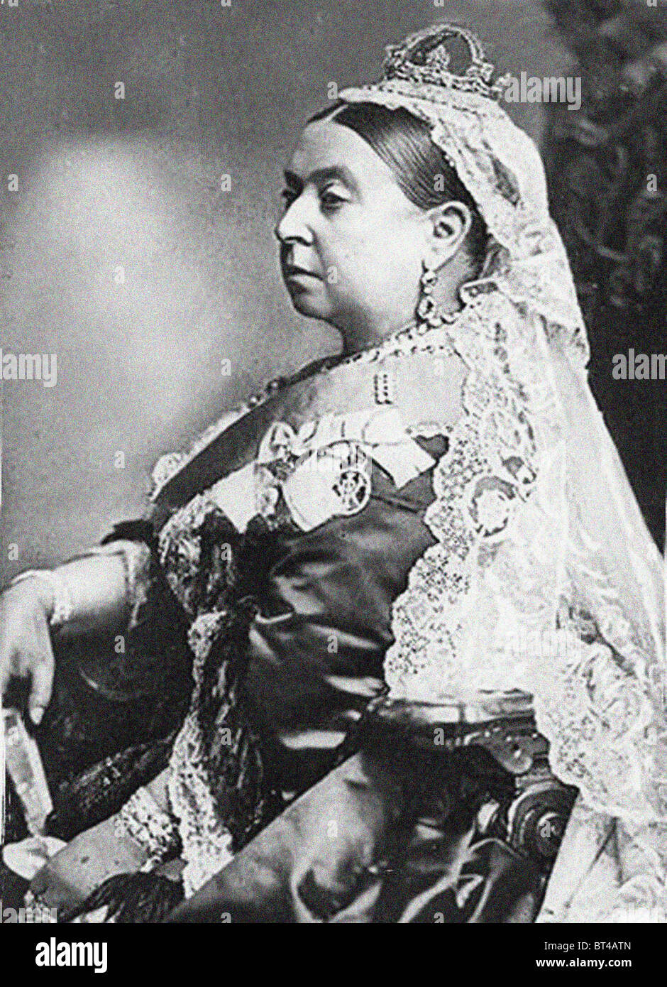La regina Victoria in un Giubileo d oro ritratto. Dagli archivi di stampa Ritratto Service (ex premere ritratto Bureau) Foto Stock