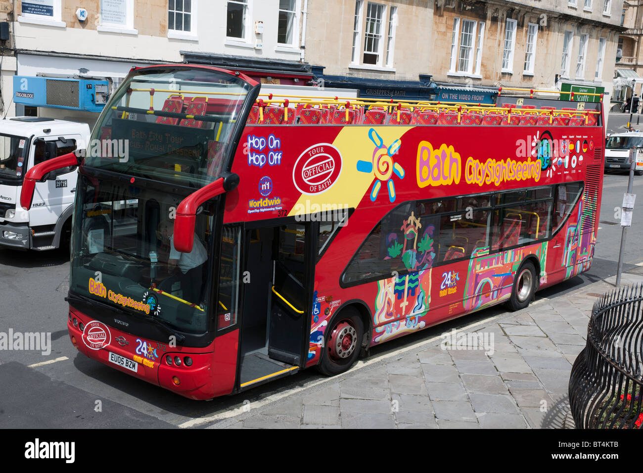 Hop on Hop Off City Bus Turistico, bagno, Inghilterra, Regno Unito. Foto Stock