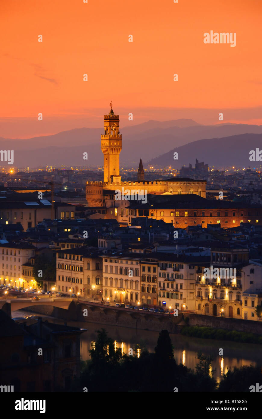 Florenz Palazzo Vecchio Abend - Firenze Palazzo Vecchio sera 01 Foto Stock