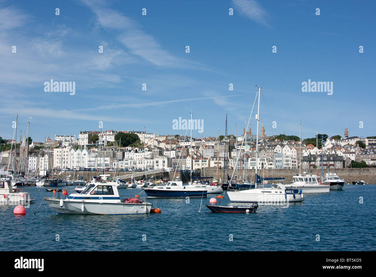 St.Peter Port Guernsey Harbour, Isole del Canale Foto Stock