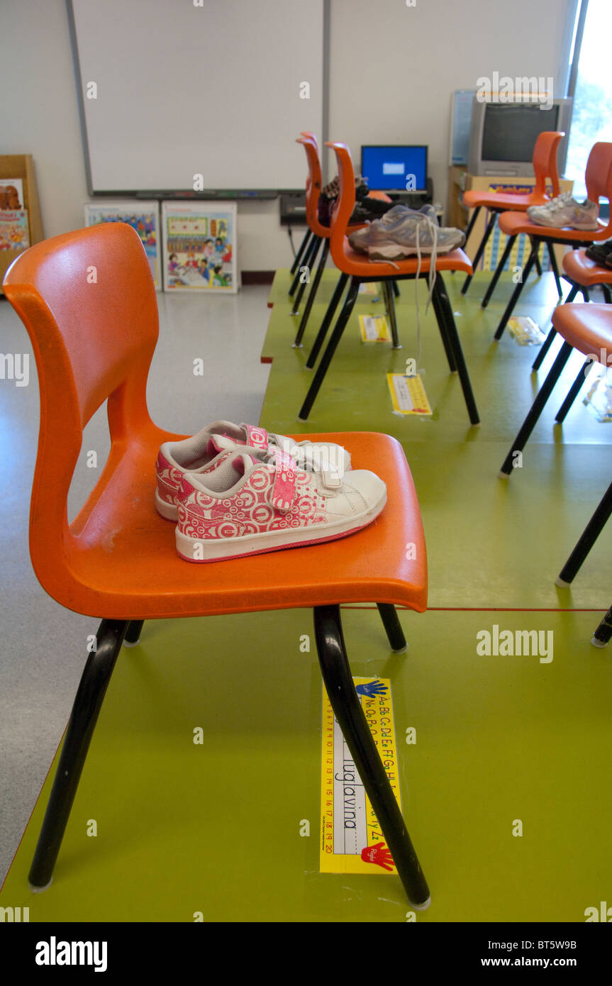 Canada, Labrador, Hopedale (aka Agvituk) parte della terra Inuit rivendicazioni Nunatsiavut Area. Amos Comenius Memorial School. Foto Stock