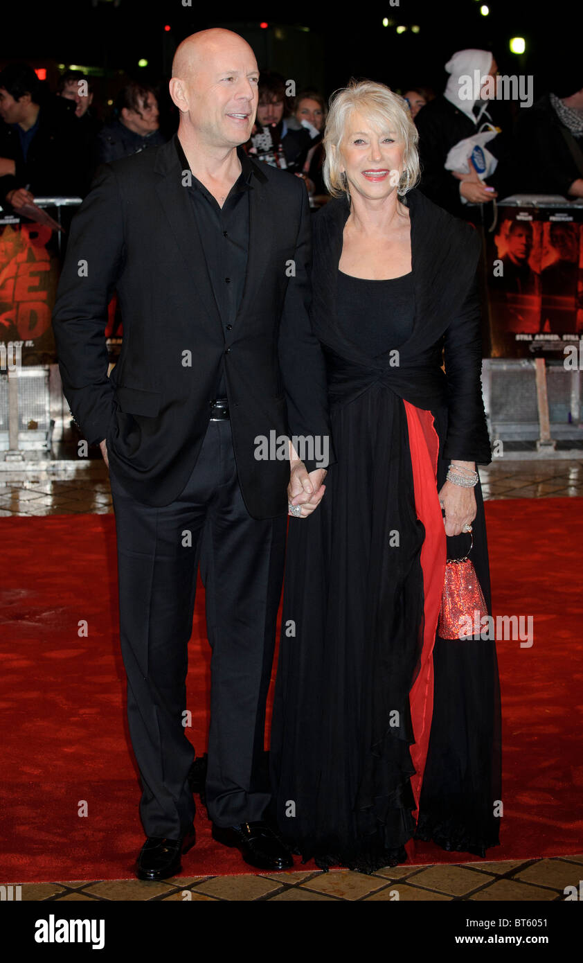 Bruce Willis e Helen Mirren assiste il rosso premiere al Royal Festival Hall di Londra, 19 ottobre 2010. Foto Stock