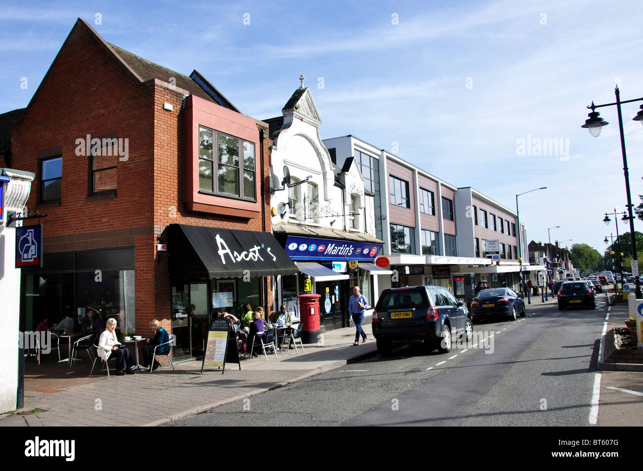 Ascot's Coffee shop, High Street, Ascot Berkshire, Inghilterra, Regno Unito Foto Stock