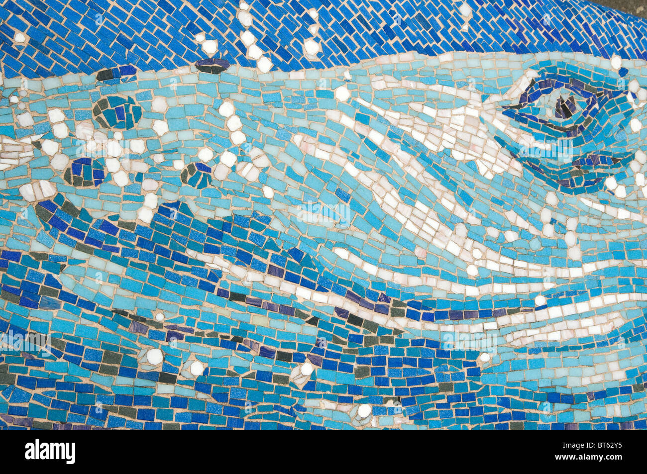 Mosaico di arte pubblica craft navigare navigare texture di onde marine acqua blu Australia emisfero sud australiano del sud est Australa Foto Stock