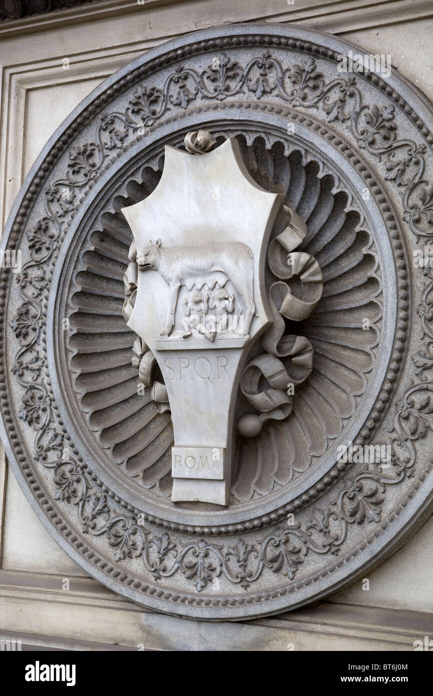 Esterno del Museo di arte italiana di Lima Peru Foto Stock