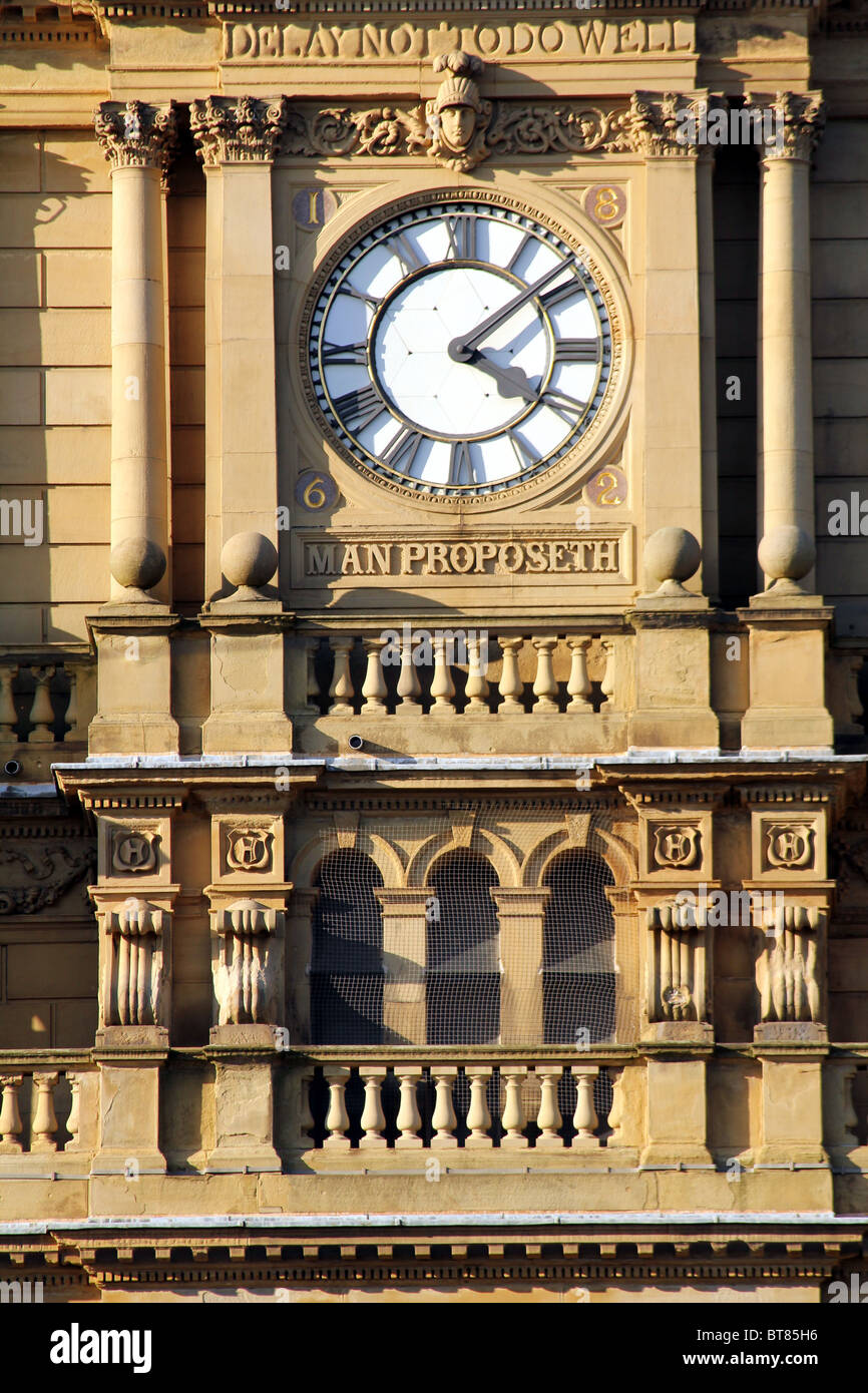 Municipio di Halifax Yorkshire parte della città patrimonio architettonico Foto Stock